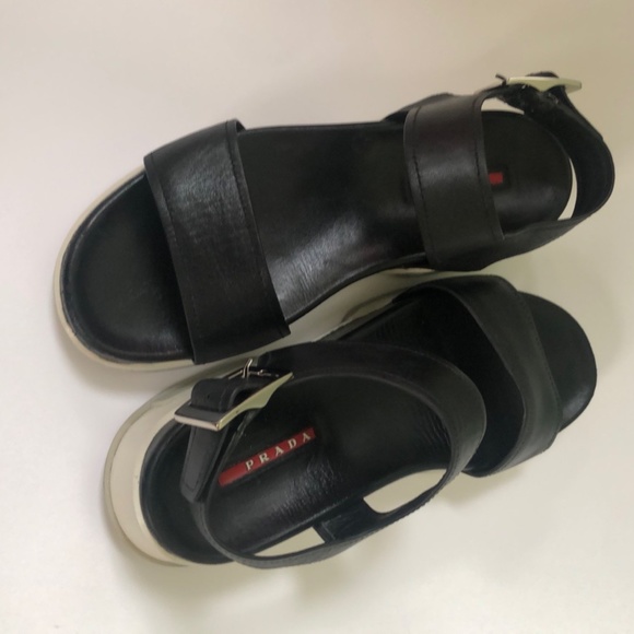 Prada Blk Open Toe Leather Sandal 39 - Picture 7 of 16